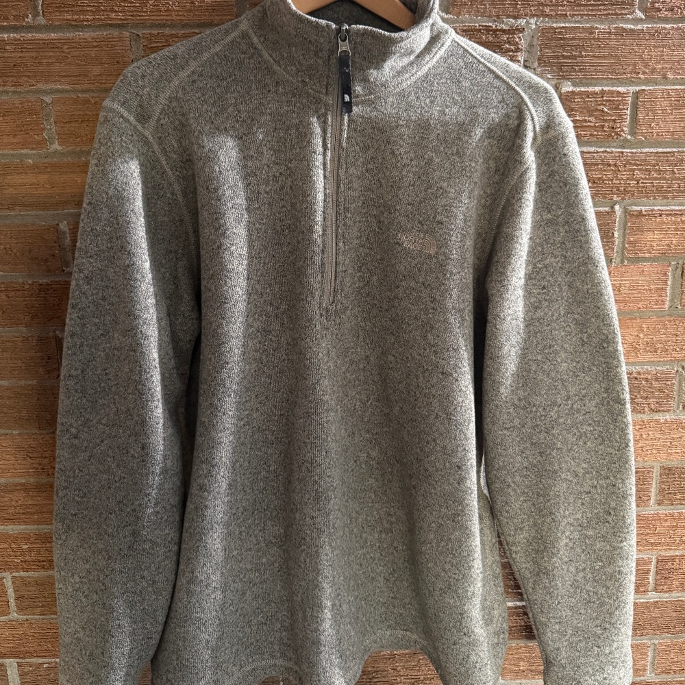 The North Face 1/4 Zip - Sage Green - Men's Large